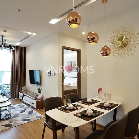 Homestay Vinhomes Metropolis 304 Kim Ma Ba Dinh Ha Noi Hanoi Exterior photo